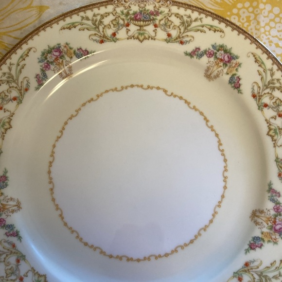 Floral Dinner Plate (Noritake China) 4912 Nanette - Picture 7 of 8